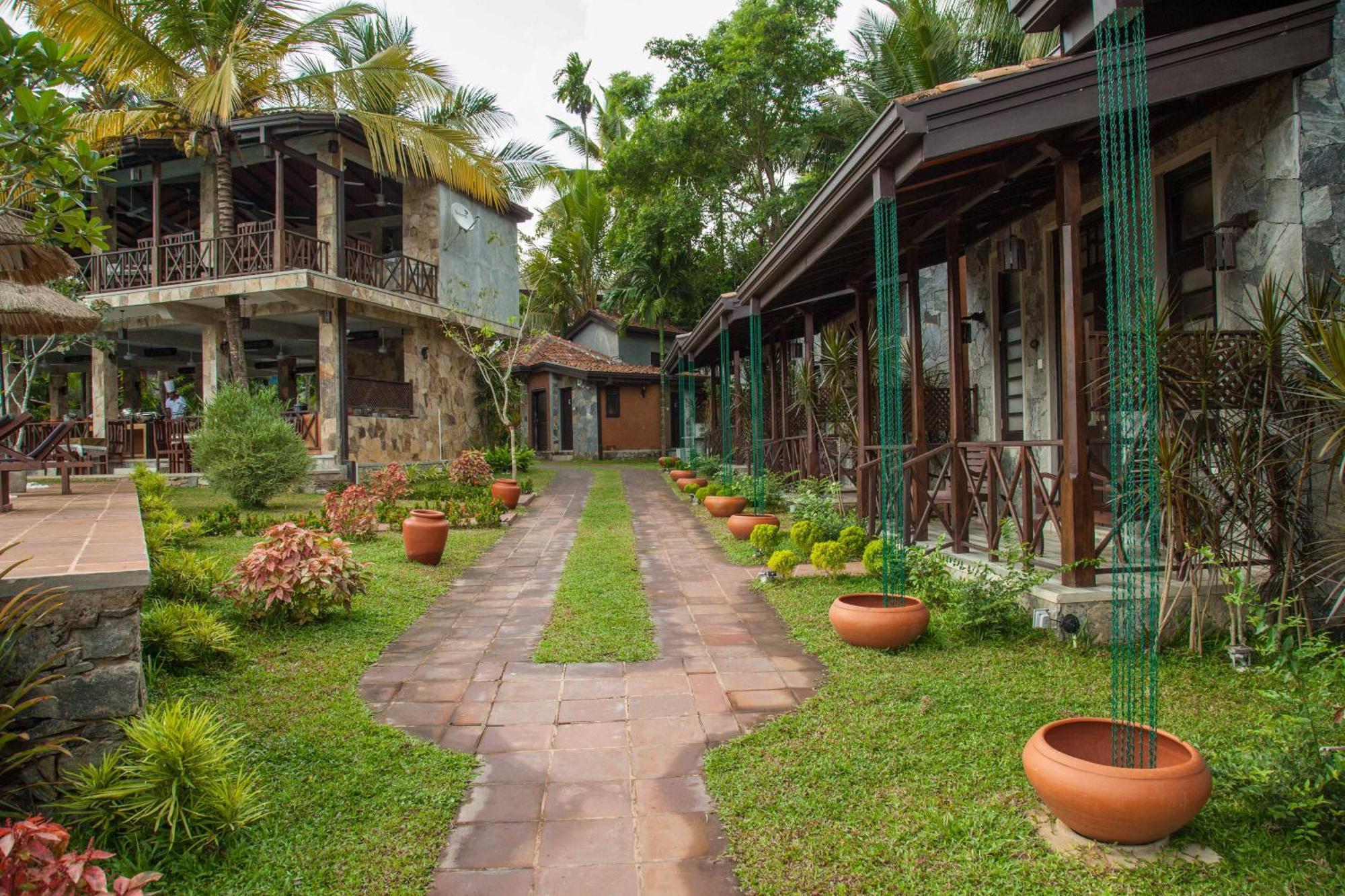Villa Pinnawala Екстер'єр фото