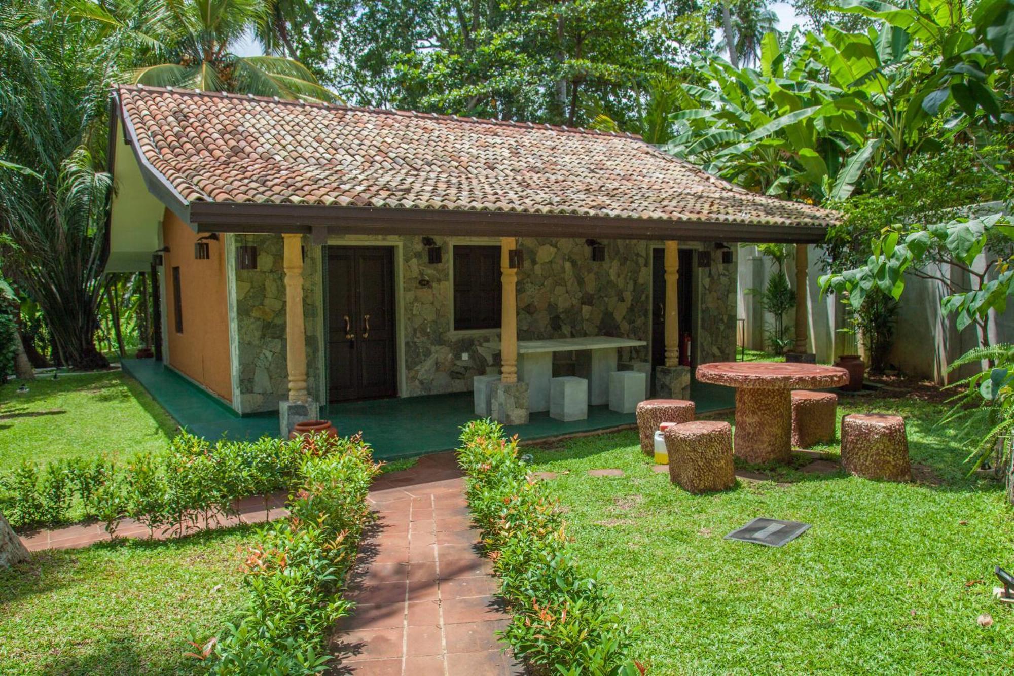 Villa Pinnawala Екстер'єр фото